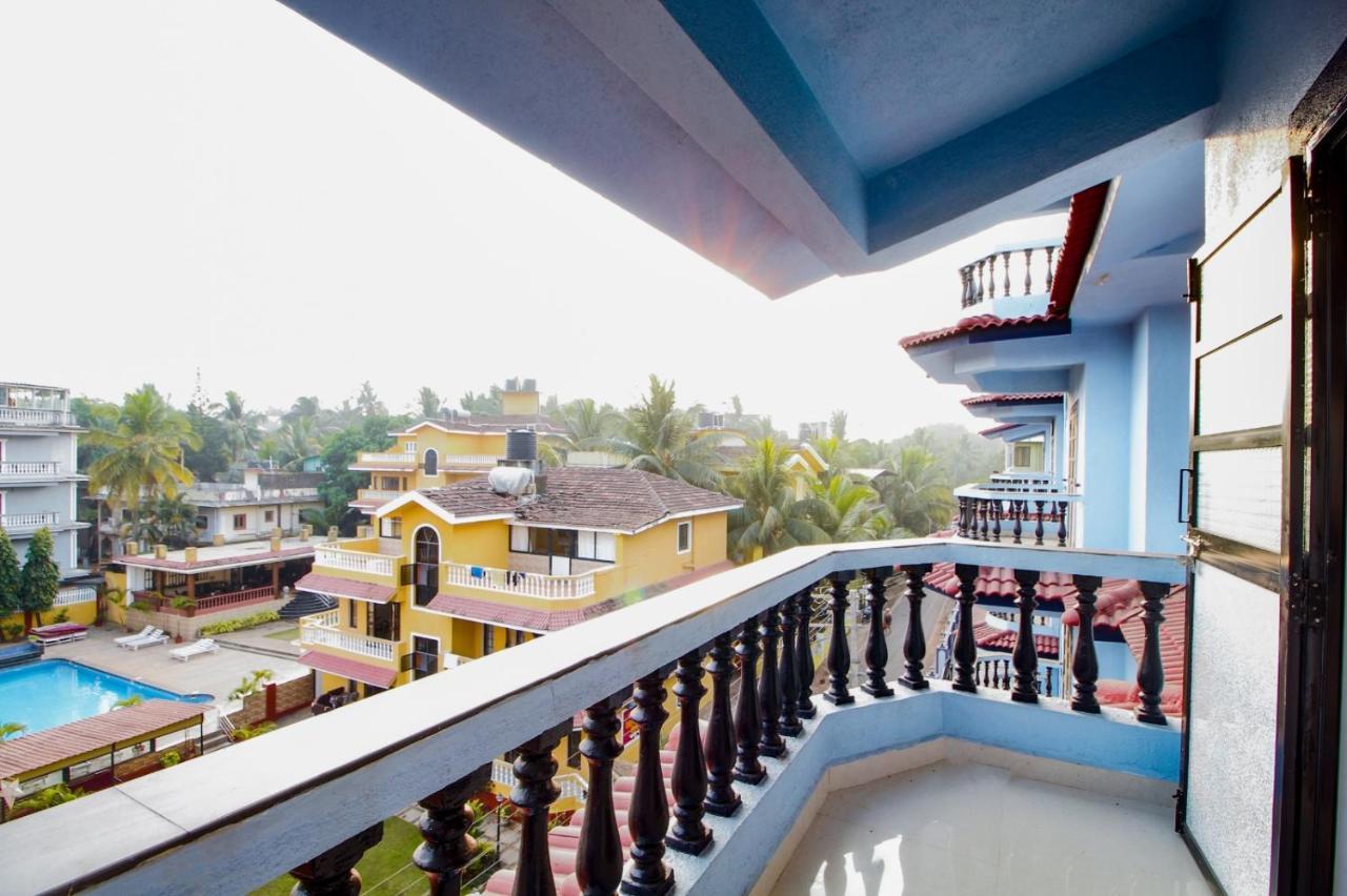 Monteiro Towers Hotell Candolim Exteriör bild